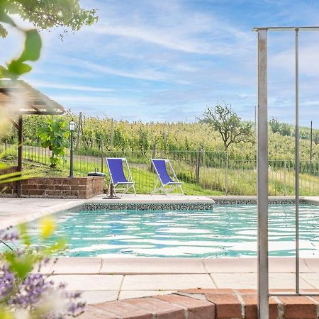 Agriturismo Cantine Bevione - Family Apartments Farigliano Экстерьер фото