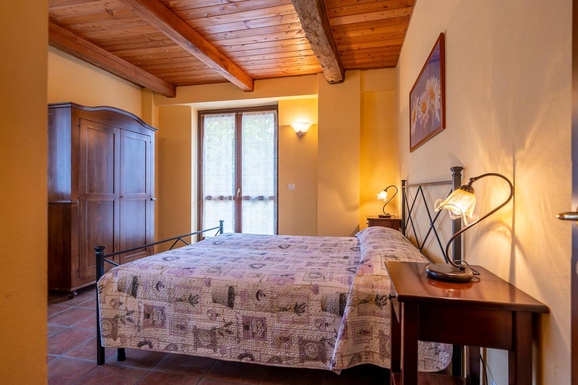 Agriturismo Cantine Bevione - Family Apartments Farigliano Экстерьер фото